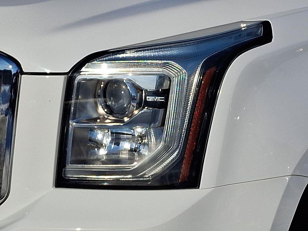 used 2018 GMC Yukon car, priced at $23,000