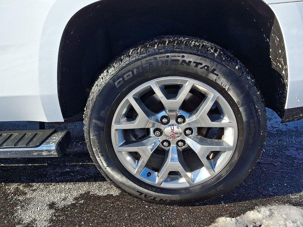 used 2018 GMC Yukon car, priced at $23,000