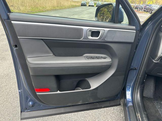new 2026 Hyundai SANTA FE HEV car, priced at $39,265