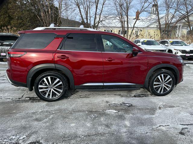 used 2022 Nissan Pathfinder car, priced at $31,981