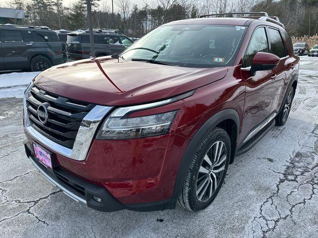 used 2022 Nissan Pathfinder car, priced at $31,981
