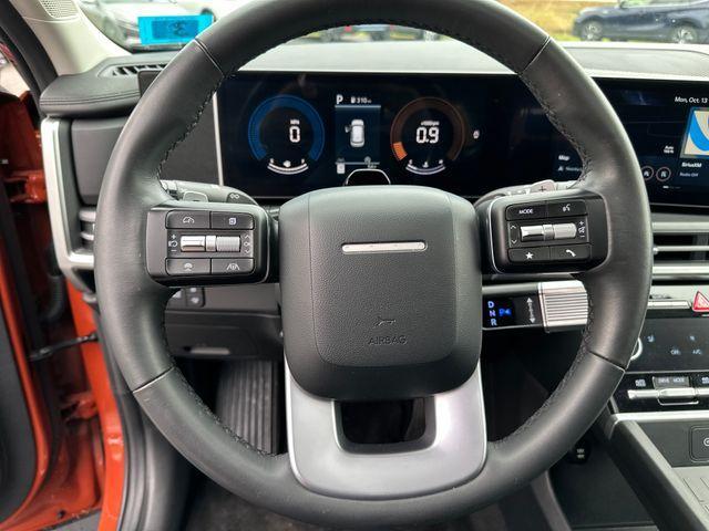 used 2025 Hyundai Santa Fe car, priced at $33,500