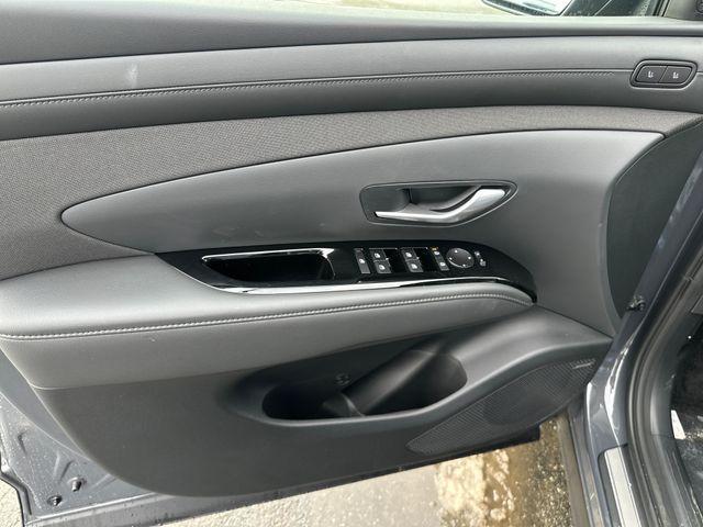 new 2026 Hyundai TUCSON Plug-In Hybrid car, priced at $48,720