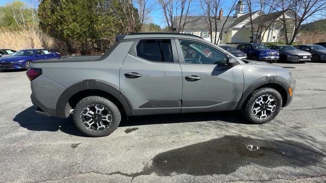 new 2025 Hyundai SANTA CRUZ car, priced at $35,723