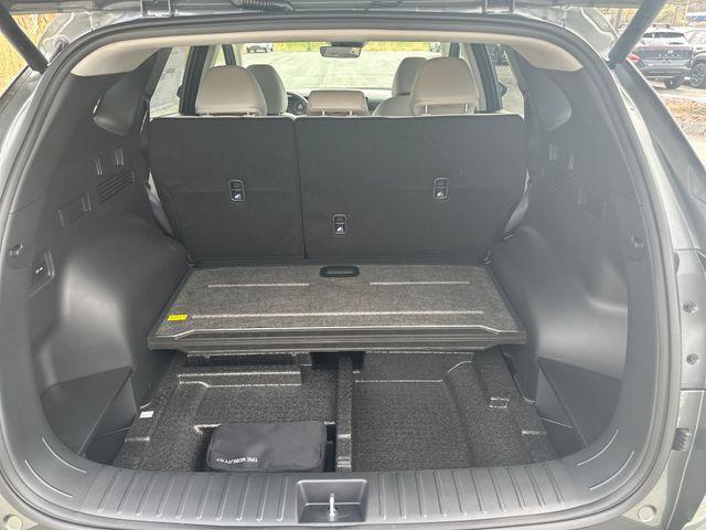 new 2026 Hyundai TUCSON Hybrid car, priced at $32,906