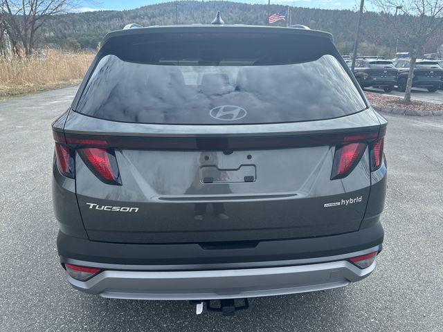 new 2026 Hyundai TUCSON Hybrid car, priced at $32,906