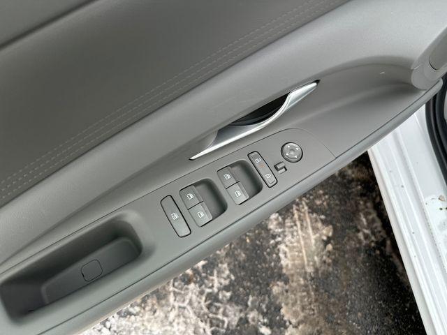 used 2025 Hyundai ELANTRA HEV car, priced at $22,462