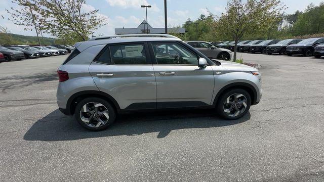 new 2025 Hyundai Venue car, priced at $21,634