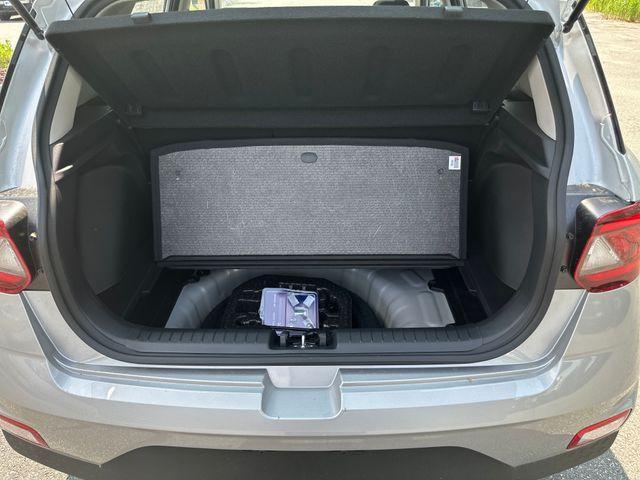 new 2025 Hyundai Venue car, priced at $21,634