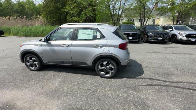 new 2025 Hyundai Venue car, priced at $21,384