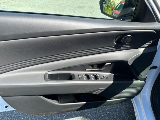 new 2025 Hyundai Elantra car, priced at $22,072