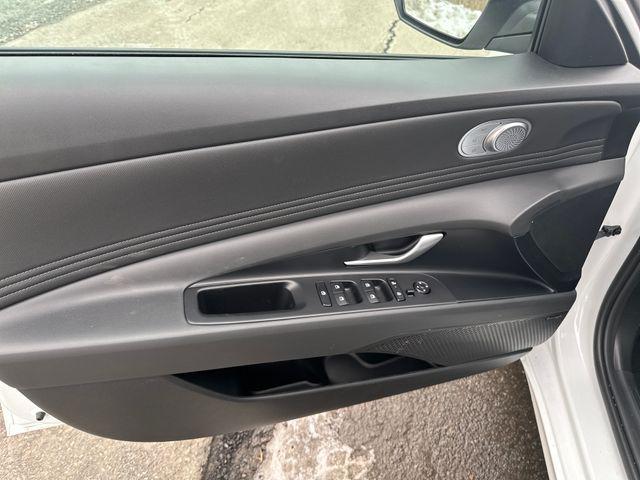 new 2026 Hyundai ELANTRA HEV car, priced at $29,655