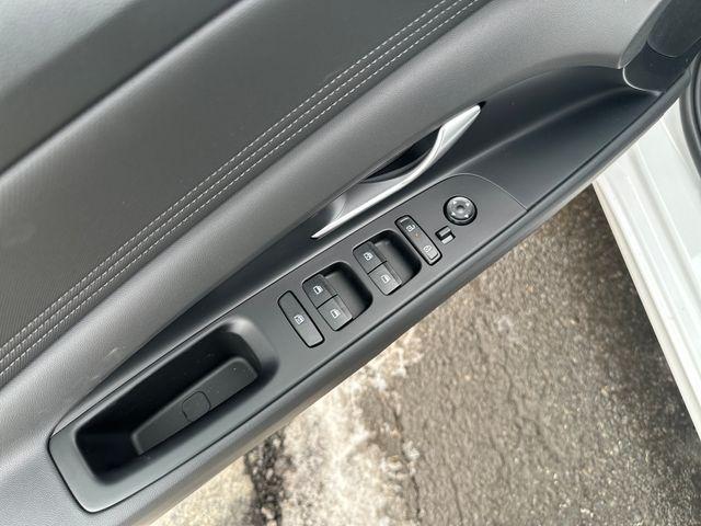 new 2026 Hyundai ELANTRA HEV car, priced at $29,655