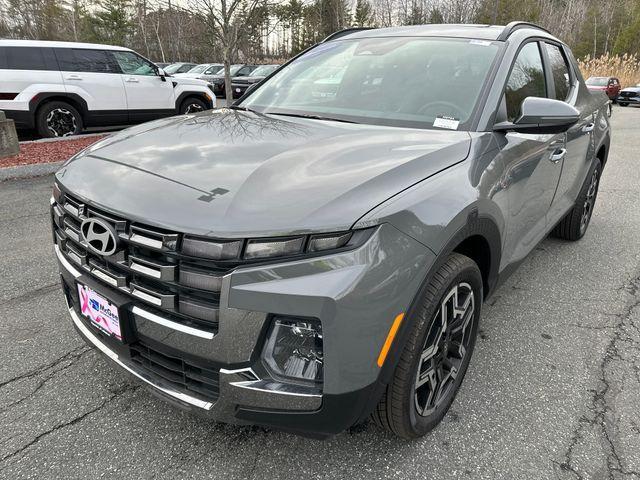 used 2025 Hyundai SANTA CRUZ car, priced at $37,500