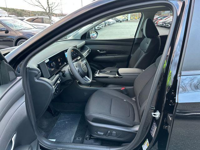 new 2026 Hyundai TUCSON Hybrid car, priced at $34,059
