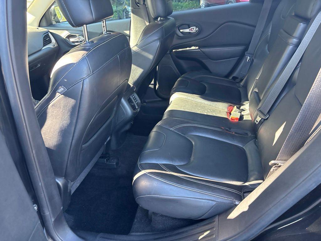 used 2015 Jeep Cherokee car, priced at $12,470