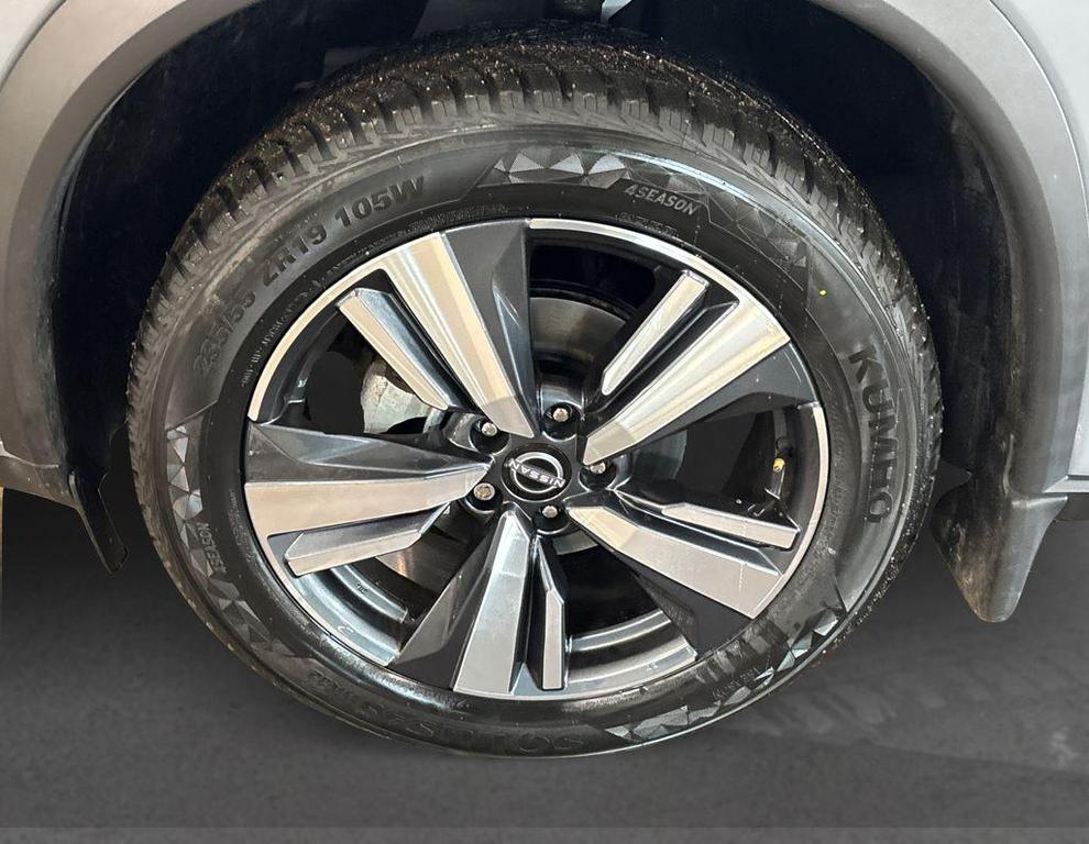 used 2023 Nissan Rogue car, priced at $25,489