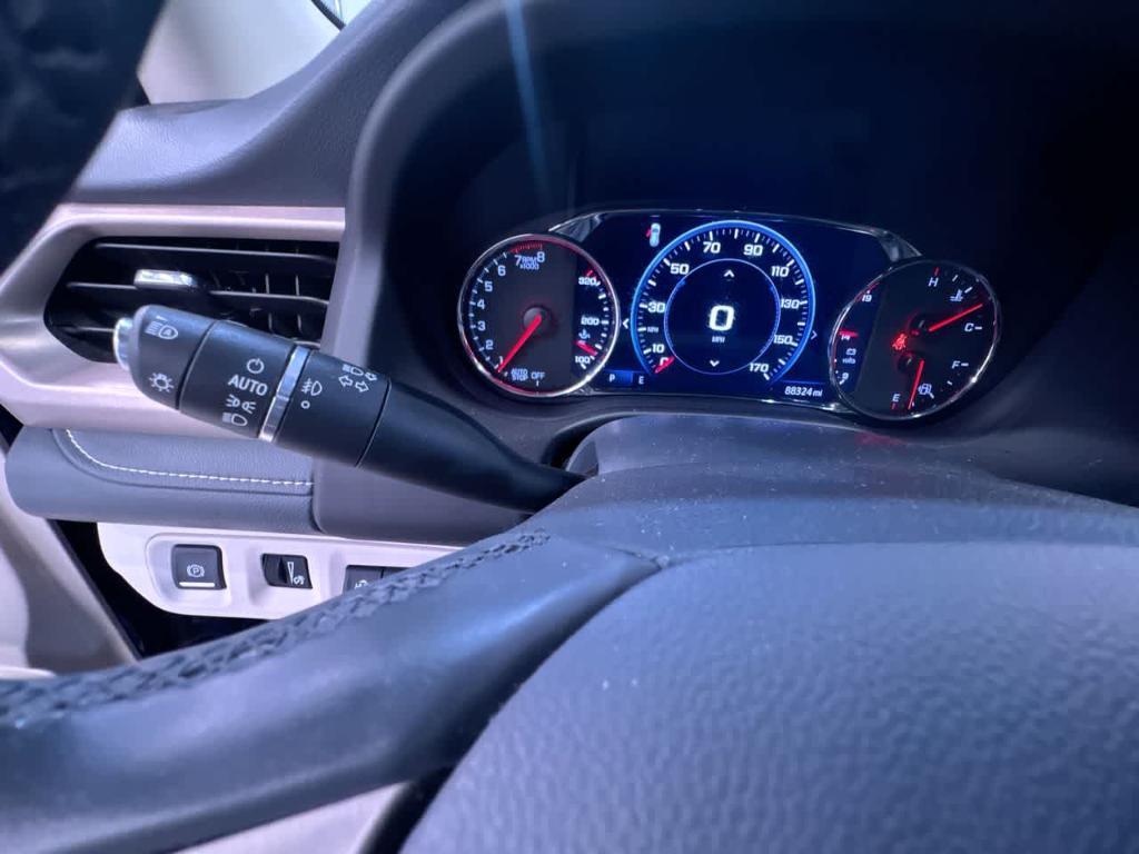 used 2023 GMC Acadia car, priced at $29,900