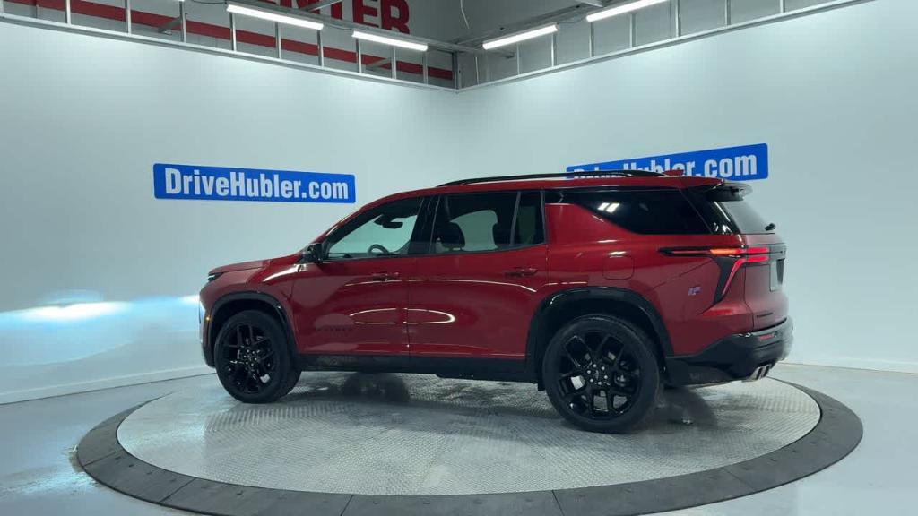 used 2024 Chevrolet Traverse car, priced at $46,200