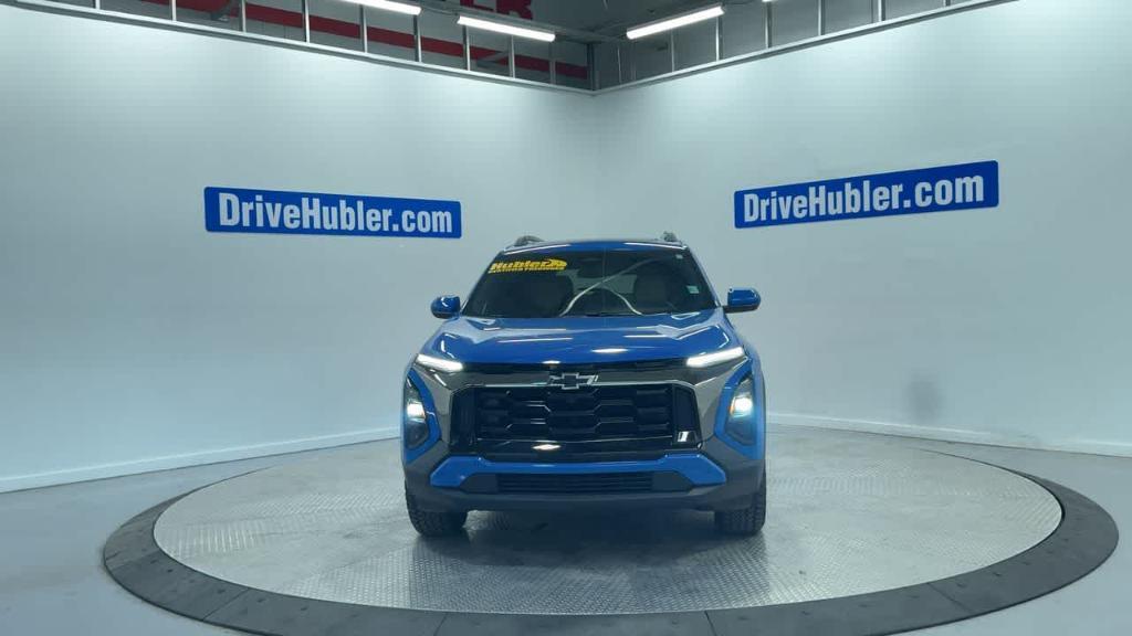 used 2025 Chevrolet Equinox car, priced at $31,550