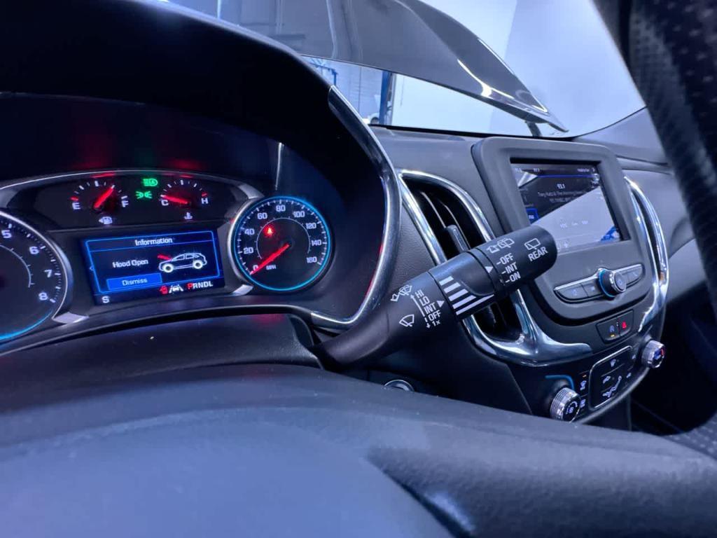 used 2023 Chevrolet Equinox car, priced at $21,675