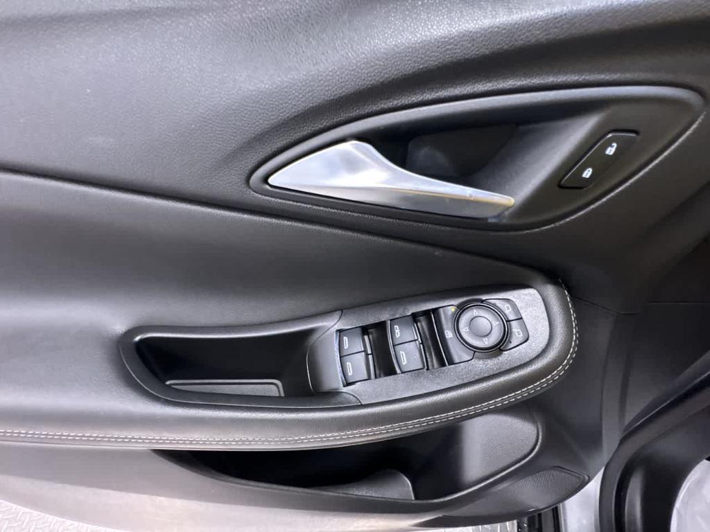 used 2024 Buick Encore GX car, priced at $22,049