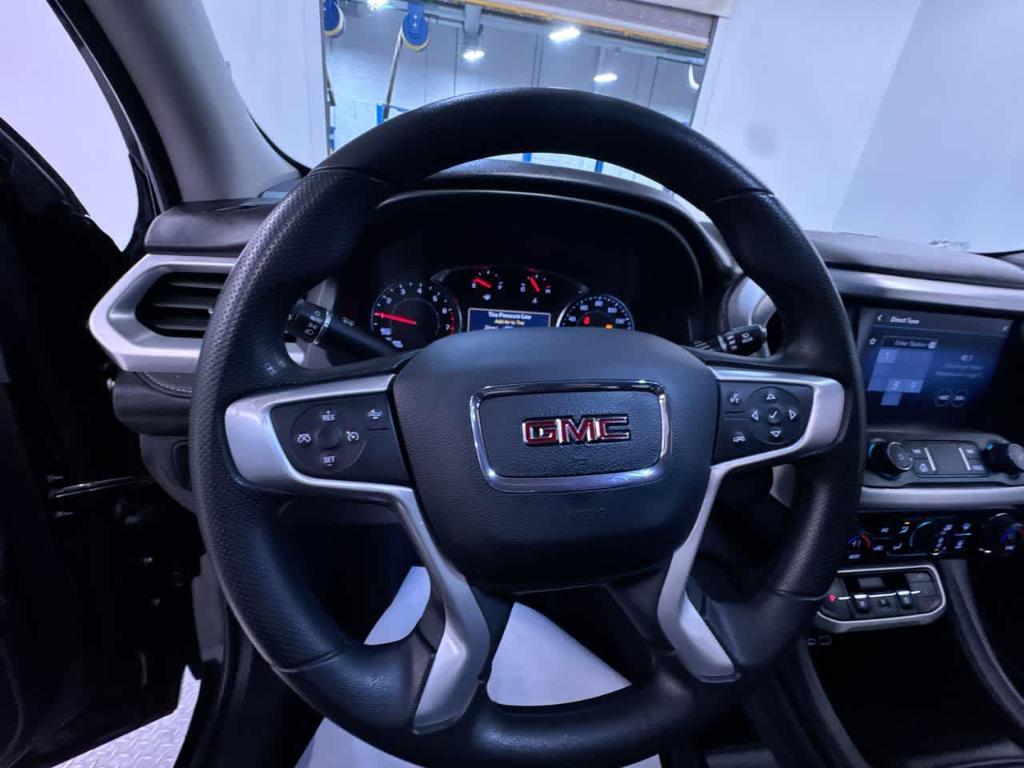 used 2023 GMC Acadia car, priced at $30,900