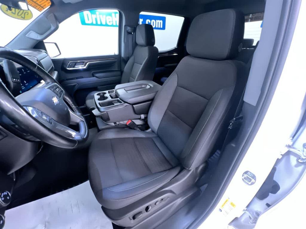 used 2024 Chevrolet Silverado 1500 car, priced at $38,998