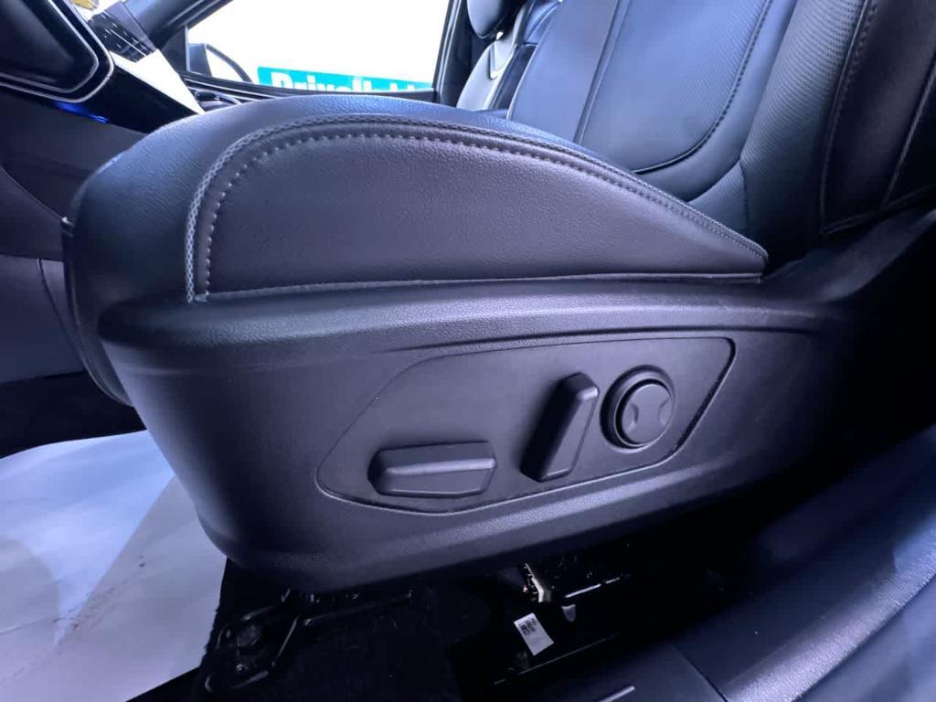 used 2024 Hyundai SANTA CRUZ car, priced at $31,900