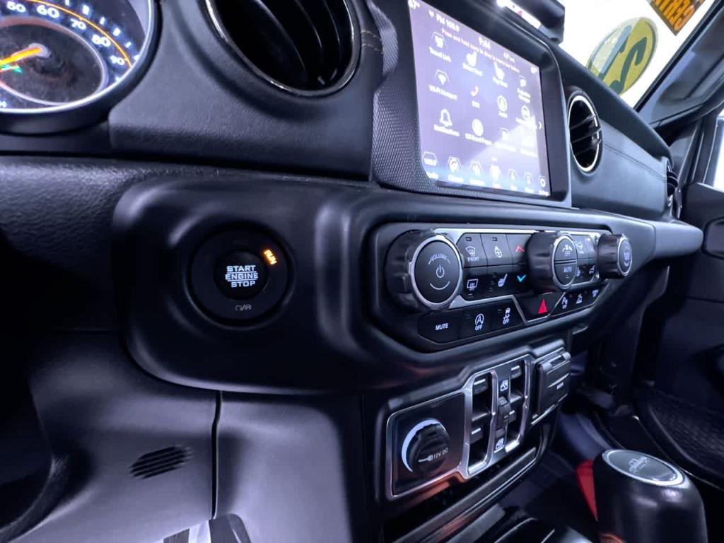 used 2021 Jeep Gladiator car, priced at $35,398