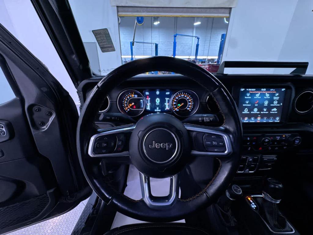 used 2021 Jeep Gladiator car, priced at $35,398