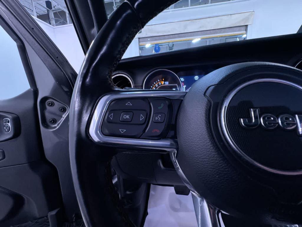 used 2021 Jeep Gladiator car, priced at $35,398