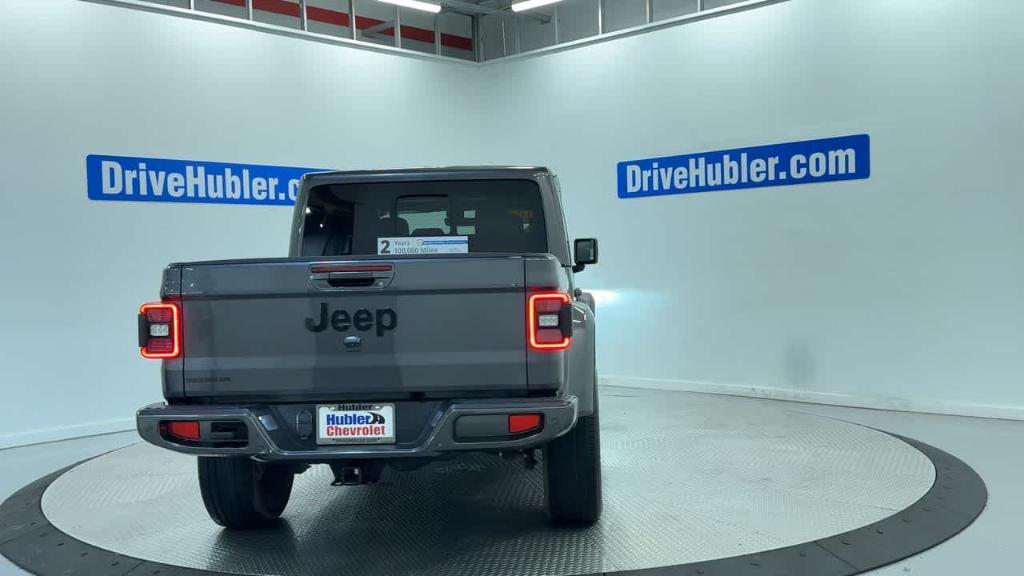 used 2021 Jeep Gladiator car, priced at $35,398