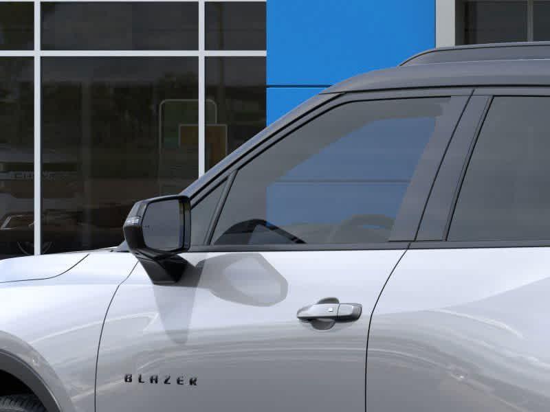new 2025 Chevrolet Blazer car, priced at $41,223