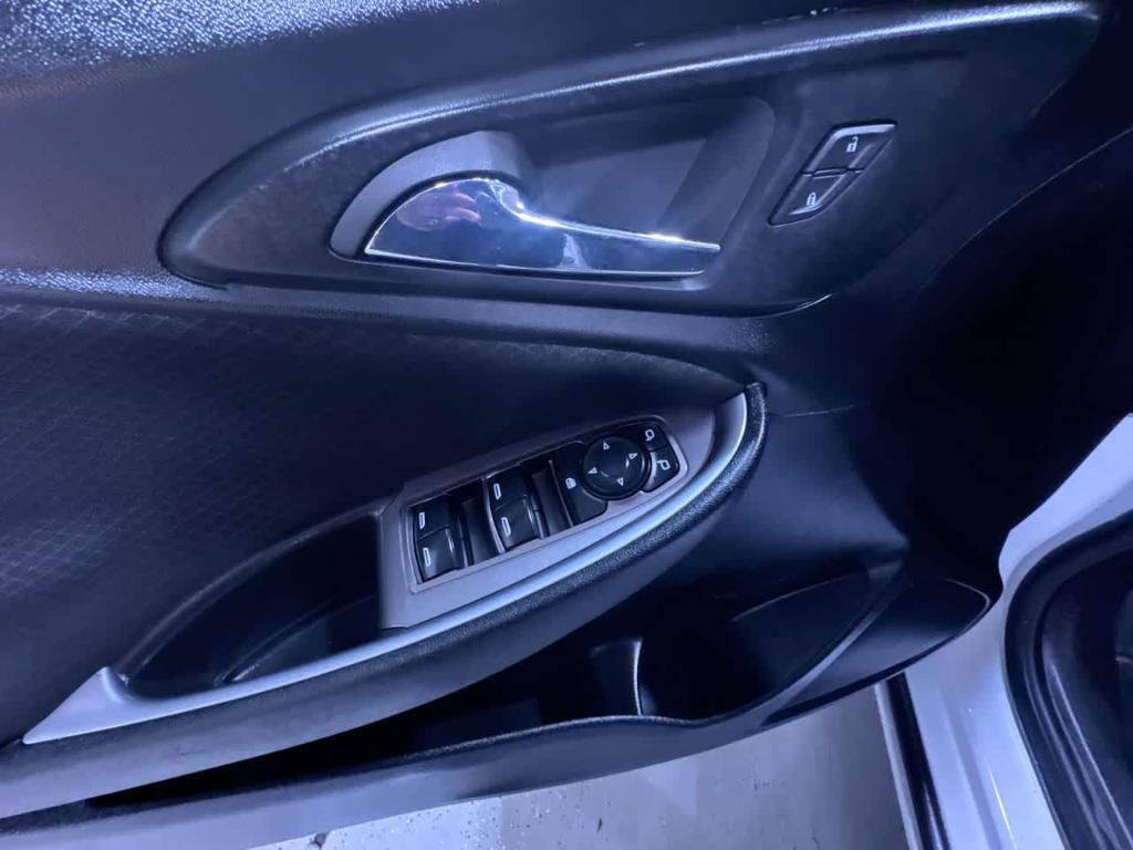 used 2022 Chevrolet Malibu car, priced at $18,899