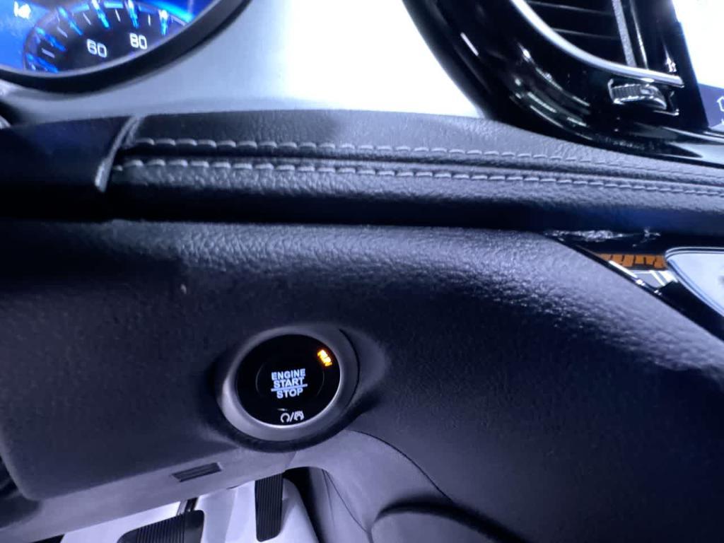 used 2025 Chrysler Pacifica car, priced at $38,799