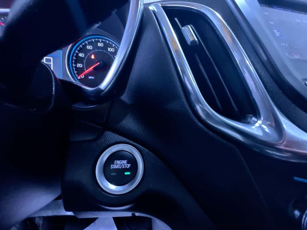 used 2023 Chevrolet Equinox car, priced at $22,999