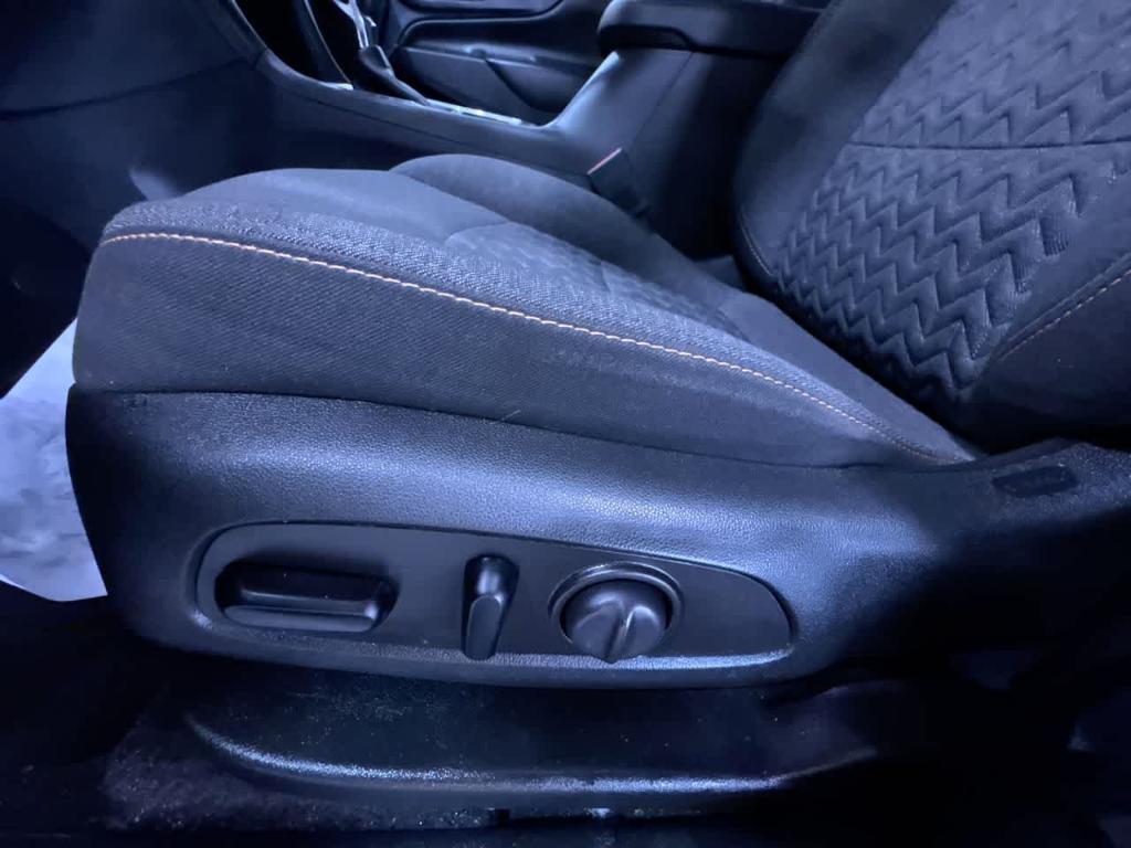 used 2023 Chevrolet Equinox car, priced at $22,999