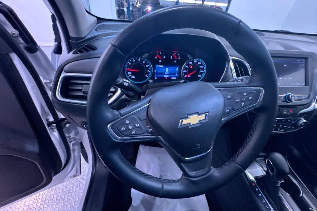 used 2024 Chevrolet Equinox car, priced at $21,750