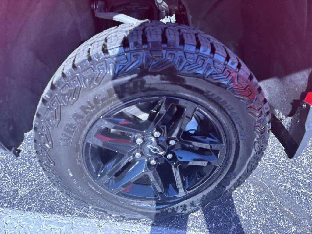 used 2024 Chevrolet Silverado 1500 car