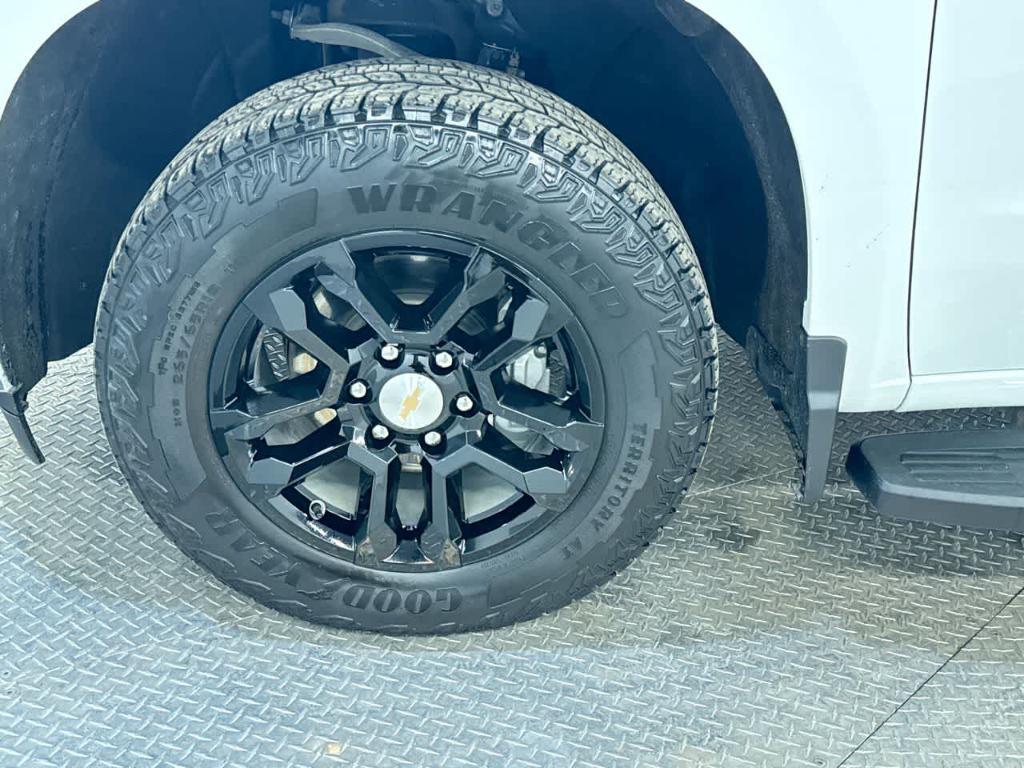 used 2025 Chevrolet Silverado 1500 car, priced at $44,995