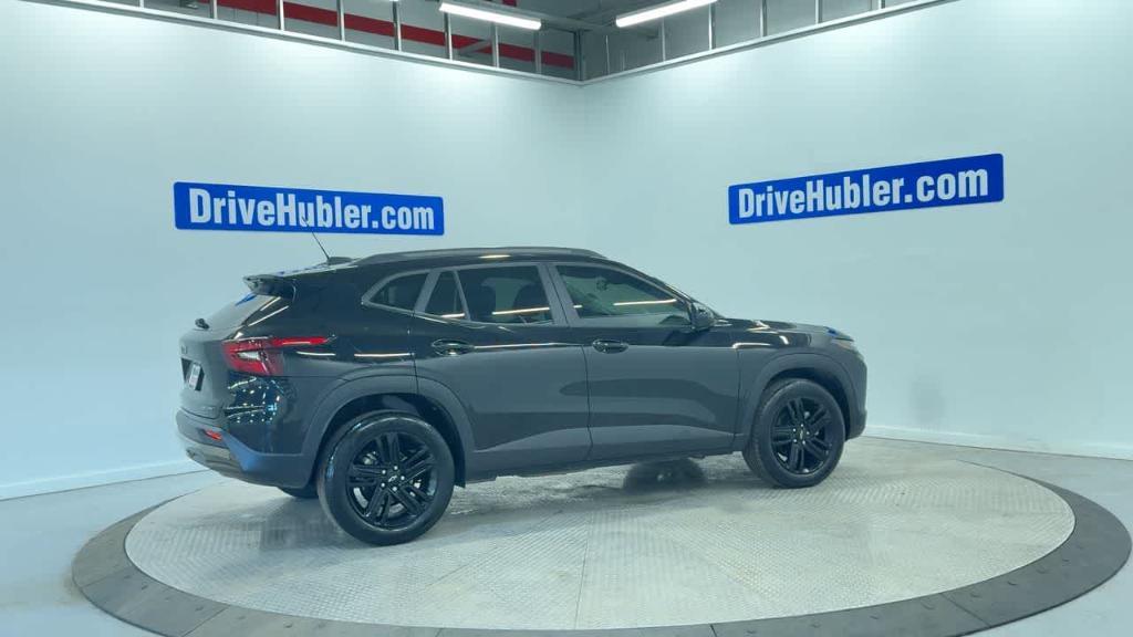used 2025 Chevrolet Trax car, priced at $25,000
