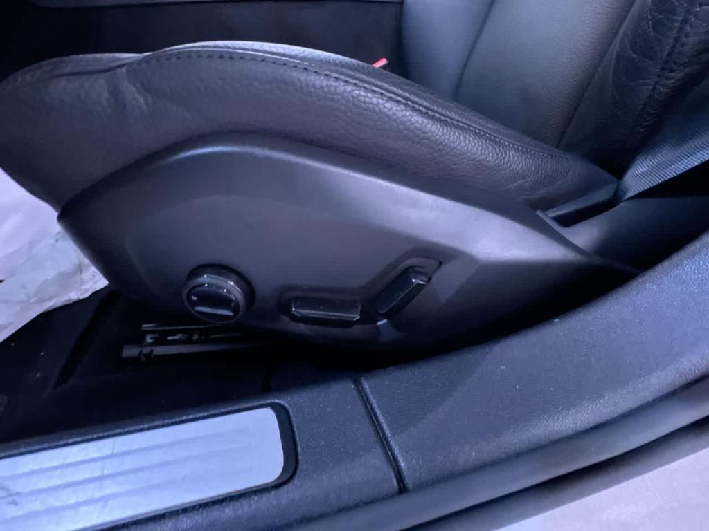 used 2025 Volvo V60 Cross Country car, priced at $38,600