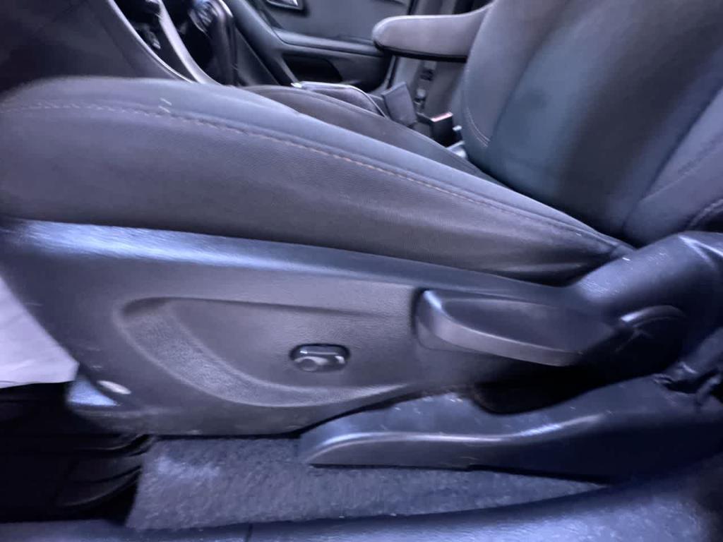 used 2021 Chevrolet Trax car, priced at $15,993