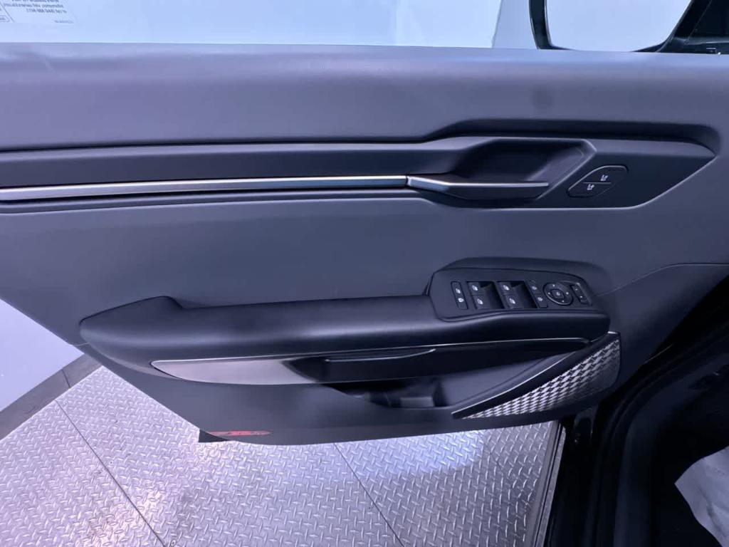 used 2026 Kia EV9 car, priced at $41,900