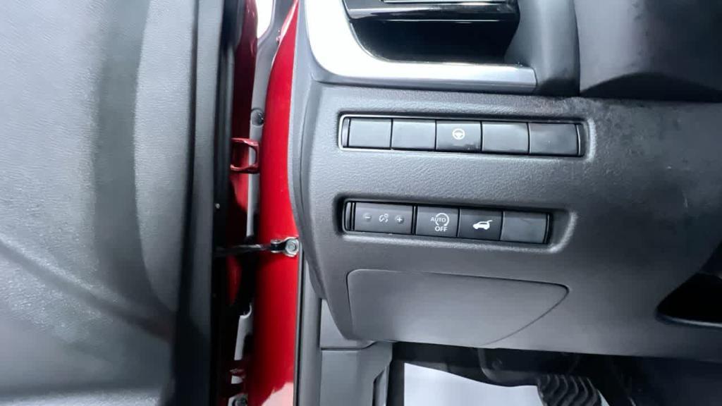 used 2023 Nissan Rogue car, priced at $22,027