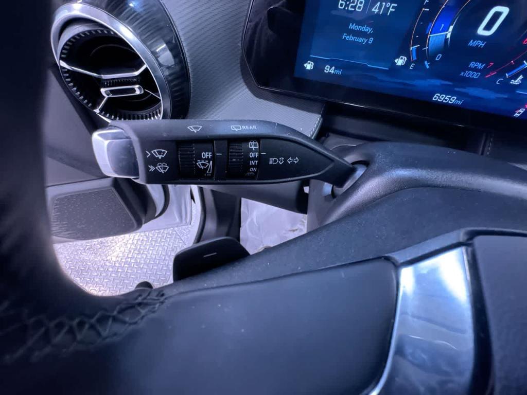 used 2025 Chevrolet Equinox car, priced at $28,000