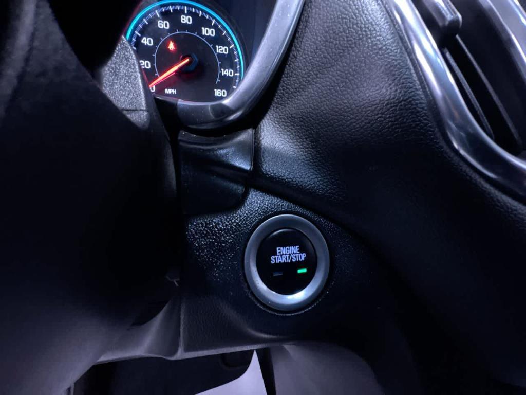 used 2024 Chevrolet Equinox car, priced at $22,524