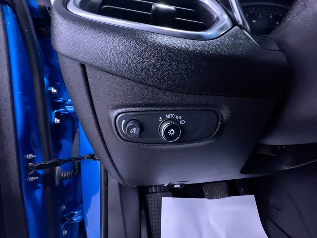 used 2024 Chevrolet Equinox car, priced at $21,650