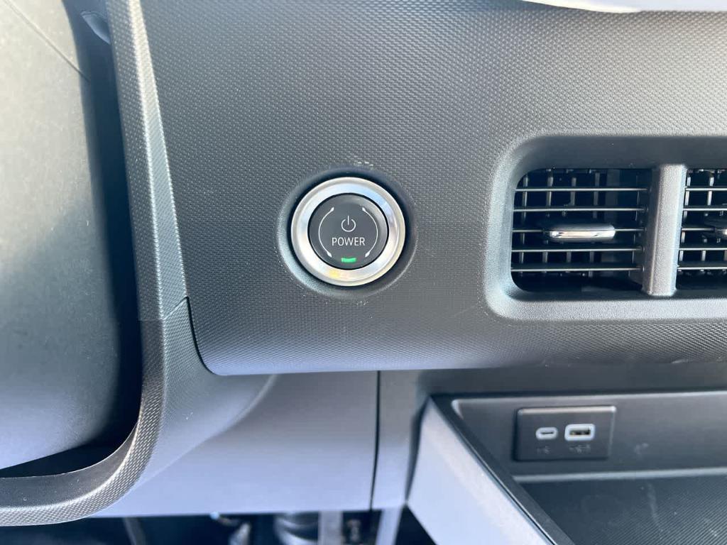 new 2025 Chevrolet BrightDrop 400 car, priced at $59,135